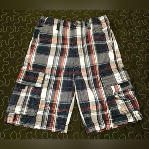 Boy's Generra Plaid‎ Adjustable Cargo Shorts. Size 7 Small
